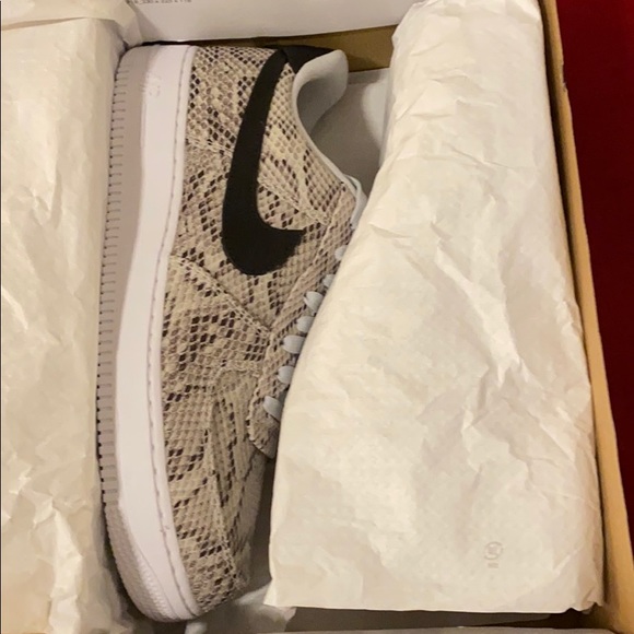 Nike Other - NIKE AIR FORCE 1 ‘07 PRM